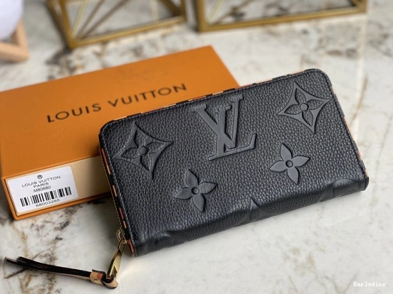 Rep ladies VUITTON LOUIS WALLET ZIPPY 0709
